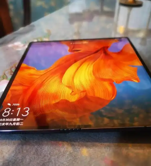 一机难求,华为matex被炒至10万!网友:一辆车的价格