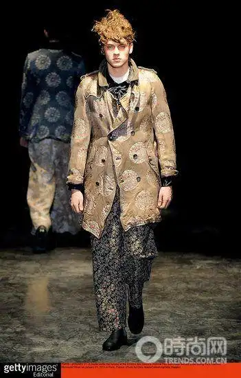 comme desgarons颓废美学