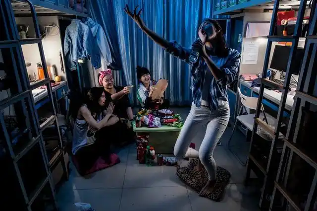 的大学及专业,然而,就是这个报考,隐藏着很多决定大学生活质量的因素