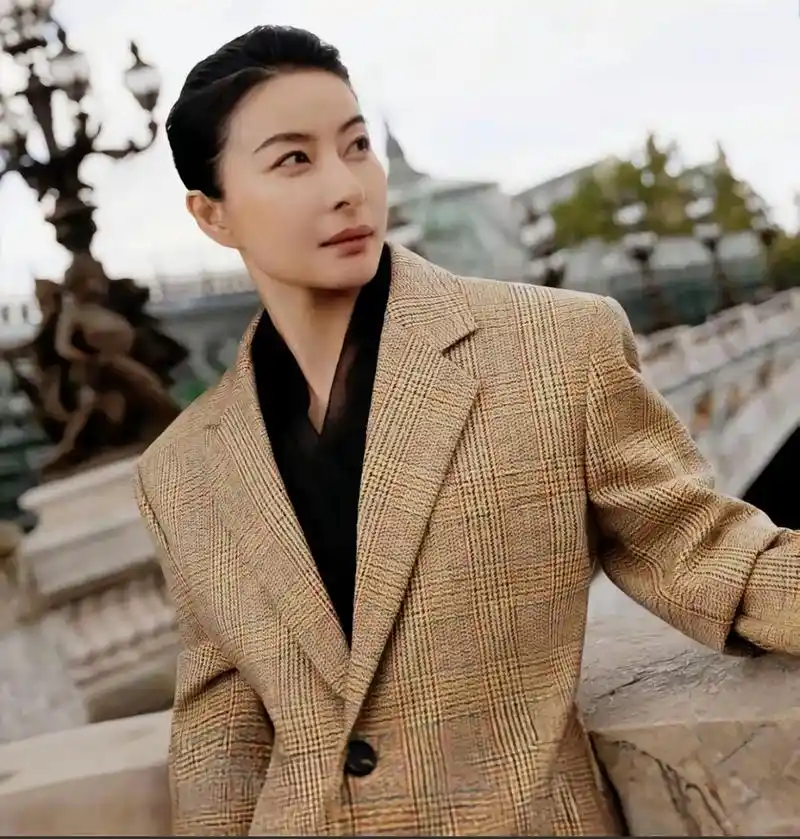 "跳水皇后"郭晶晶