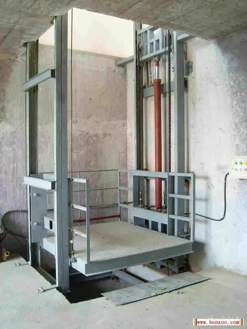 小型电动升降机