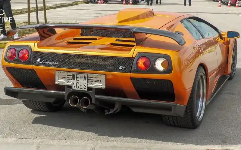 经典兰博基尼diablo gt-6.0 v12引擎在咆哮!