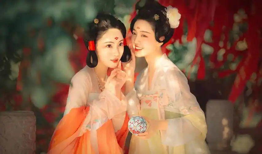 唯美汉服女装图片闺蜜电脑桌面壁纸