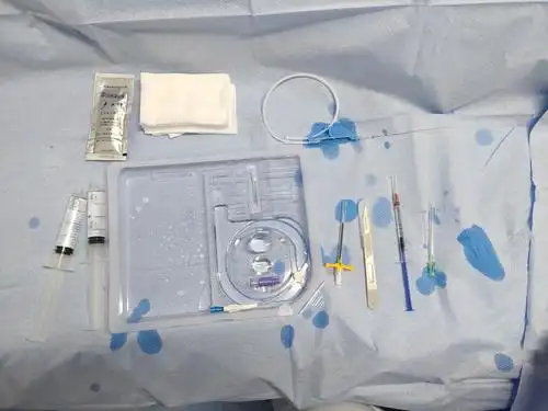 上饶市人民医院改良型中等长度导管首例置管