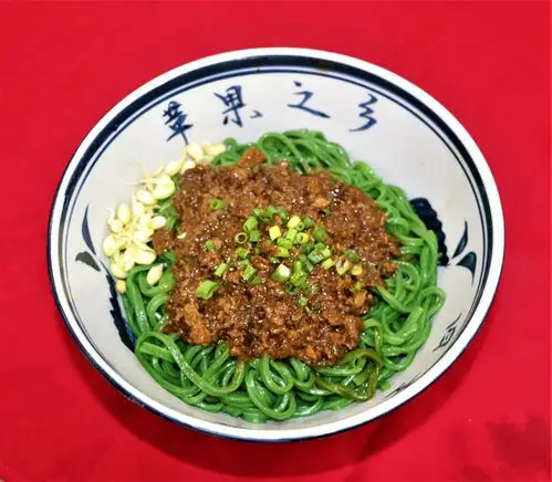 白水居苑路彭衙老味道刺角面8月11日开业!