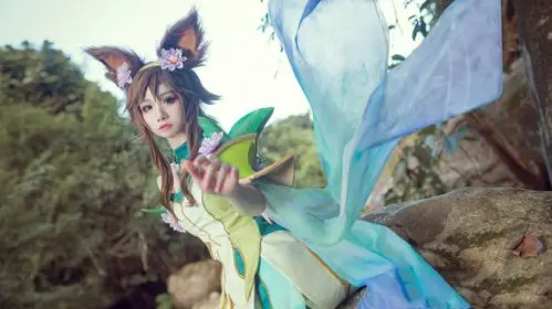 三组非常不错的手游《王者荣耀》角色嫦娥cos作品欣赏