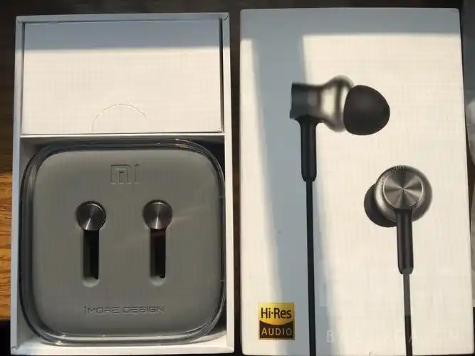 [耳机音响]出95新小米圈铁pro
