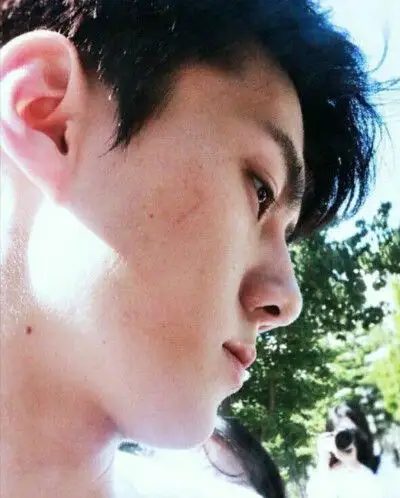 衣服最好看的男生 爱狗狗的我宝 男友风1 夏威夷风男友 世勋男友视角2