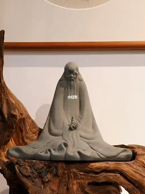 石雕老子雕塑对于大家来说熟悉多见,老子是中国古代伟大的思想家,哲学