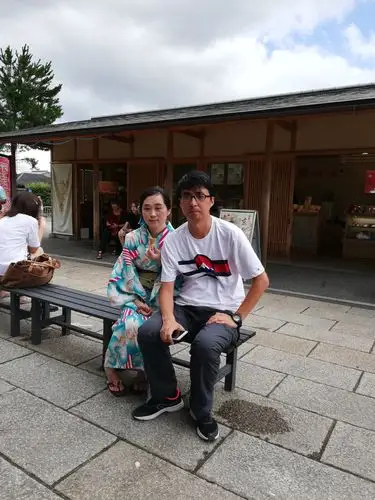 一看就知道假冒的东洋人