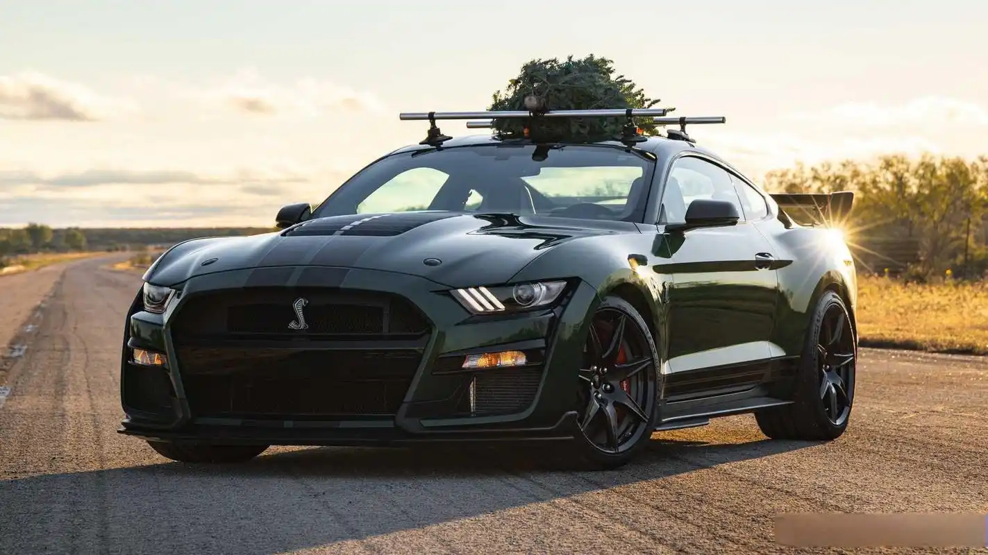 豪车超跑# 圣诞老人的1200匹礼物,来自hennessey改装的谢尔比gt500