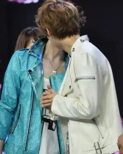 【图】李琪琪张艺兴接吻大尺度照曝光 张艺兴女友资料曝光