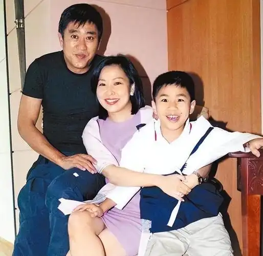 柯受良病逝19年了遗孀宋丽华的选择令人泪目