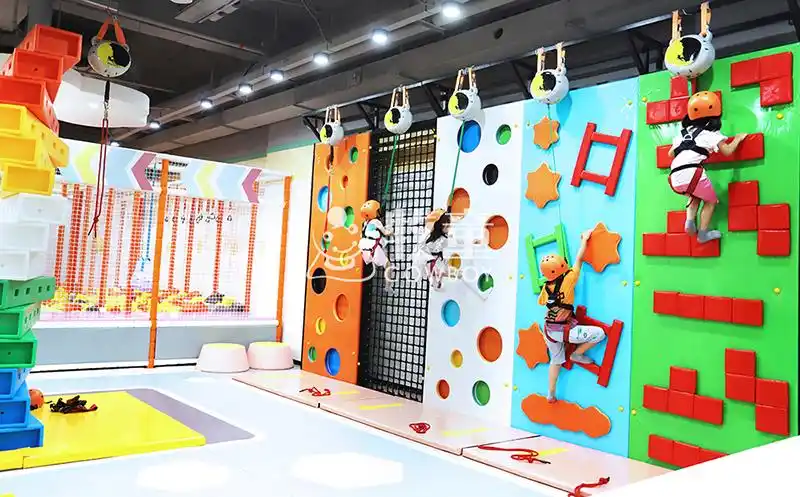 在室内儿童乐园中常见的儿童攀爬项目有哪些