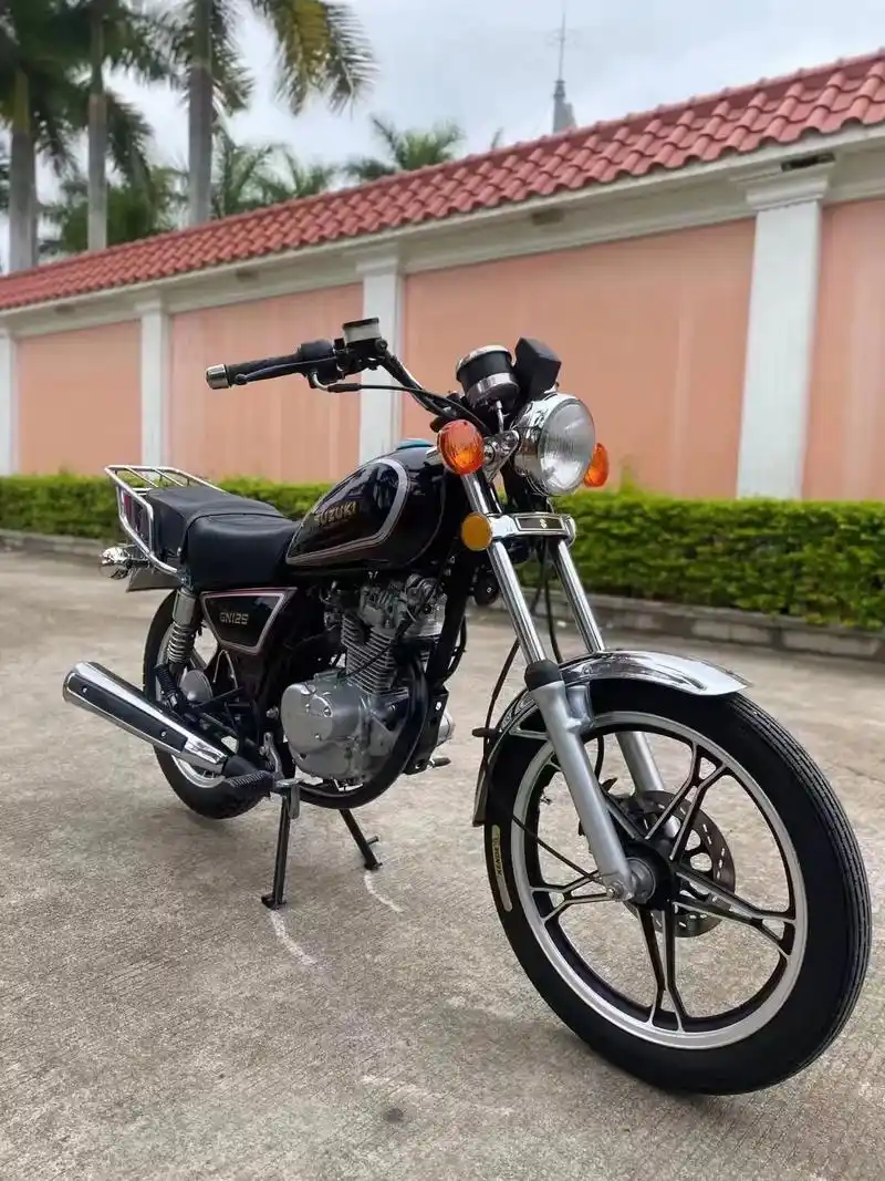 国三铃木豪爵gn125太子 整车九成新 发动机怠速安静 提速有力