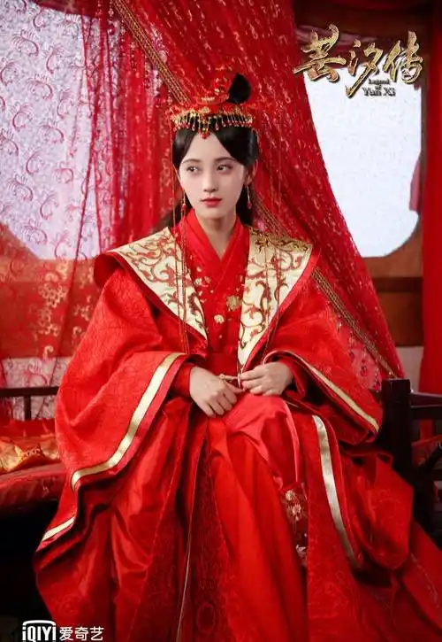 9古装新娘造型,也惊艳到了我,这真的是仙女下凡,绝对的美啊!