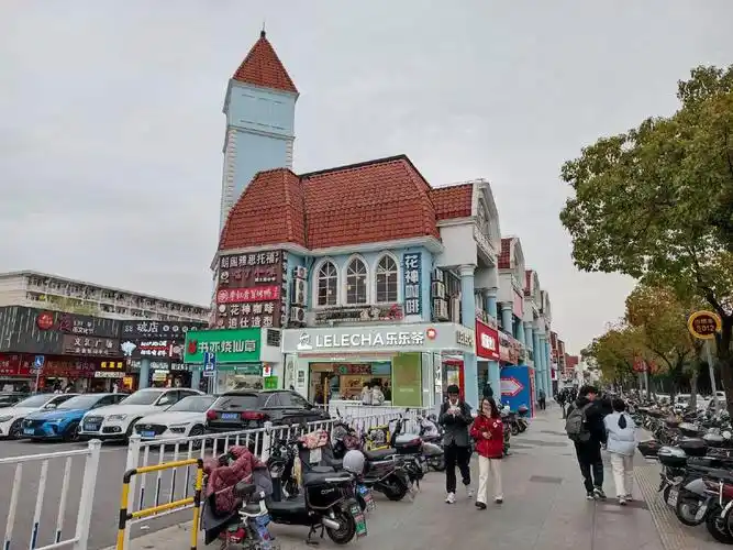 【21图】松江大学城文汇路商业街,小独栋(重餐饮)三面凌空,年租66万