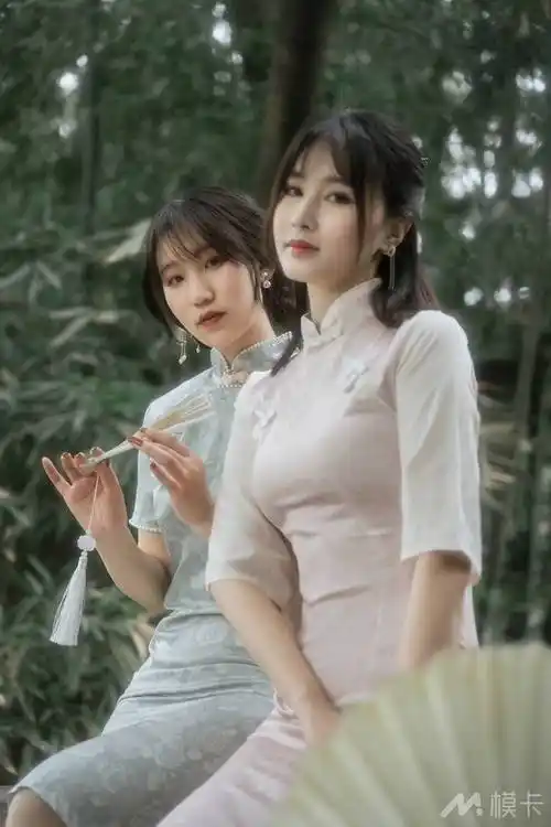 闺蜜旗袍写真