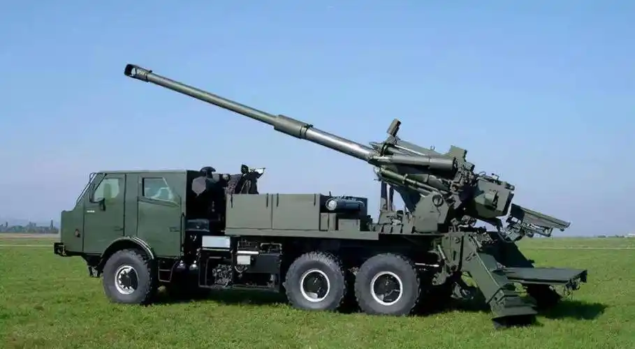 pcl-181型车载自行榴弹炮最关键的是,pcl-181型车载自行榴弹炮能够