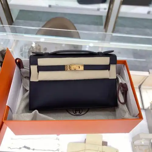 买到就赚到的爱马仕小包包kelly一代二代