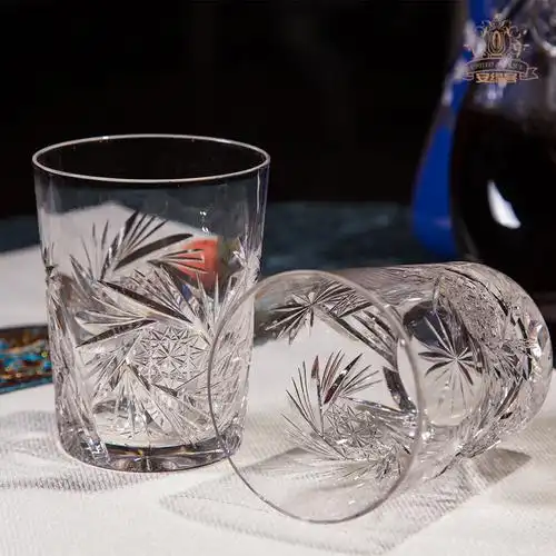威士忌酒杯2个洋酒杯葡萄酒甜酒杯手工水晶酒杯创意欧式奢华摆件
