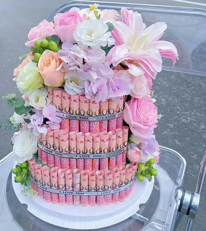 有钱花礼盒.红牛配烟收到了吧,该回礼啦同志们#有钱花花束 # - 抖音