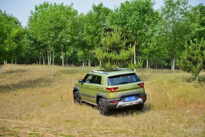 这是一款讲情怀的车经典军绿版bj20提车首秀处女贴多图奉献