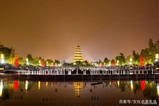 西安旅游景点介绍,小长假就来西安吧!