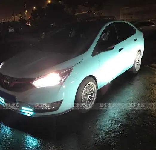 海马m3全车喷漆改色 改装17寸轮毂直通排气