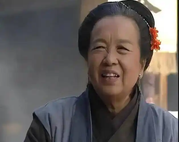 李明启的颜值放在现在