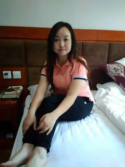 44岁离异女征婚照片(id:1180891)_北京北京征婚交友_我主良缘网