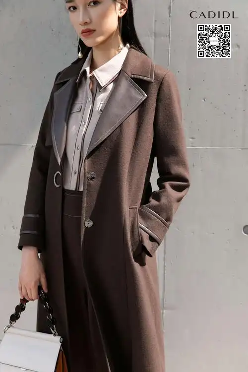 巧克力色中性色搭配 时尚简洁,低调显品质 轻松演绎精英职场范