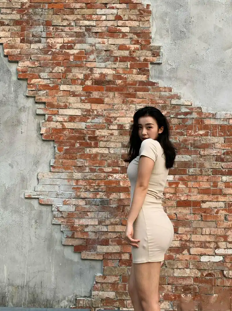 nba第一美女主播张曼源有多美,深入了解后发现很出色!