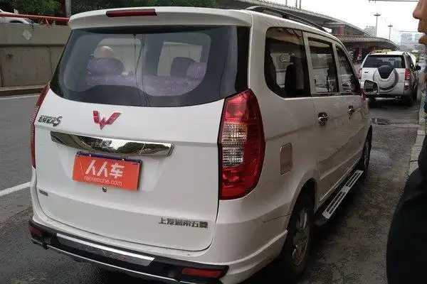 五菱宏光14款s标准型3万2买的6万4也不卖网友这车绝对值