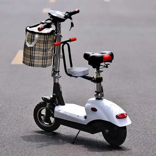 迷你电动代步车成人折叠型女性小海豚电瓶车便携式两轮小型滑板车