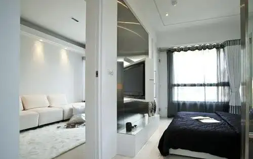 客厅和卧室隔断