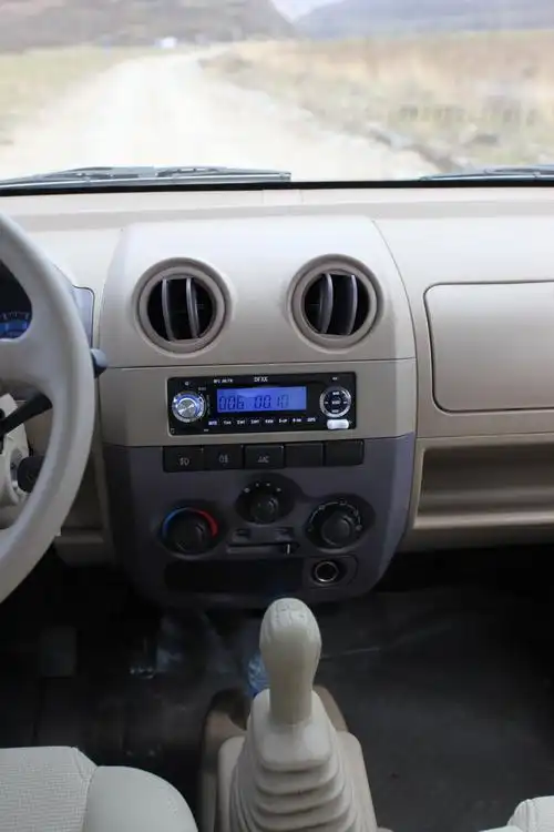 东风小康v27内饰图片