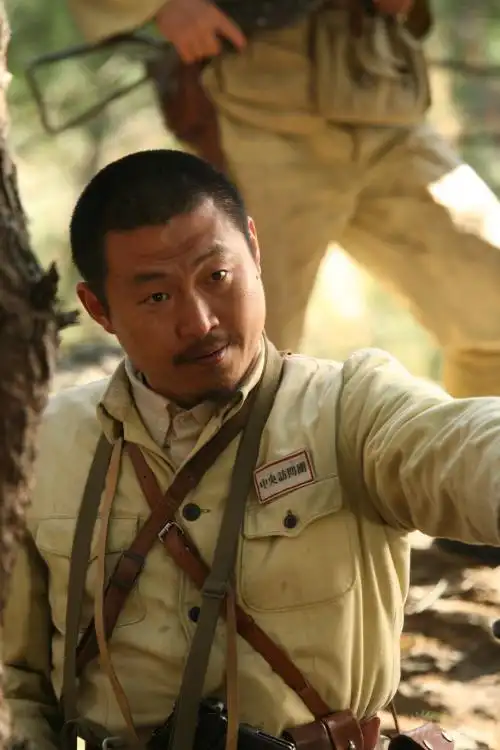 战卫华再穿军装 《金凤花开》演绎别样军人(图)