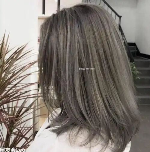 时尚发色---浅亚麻灰