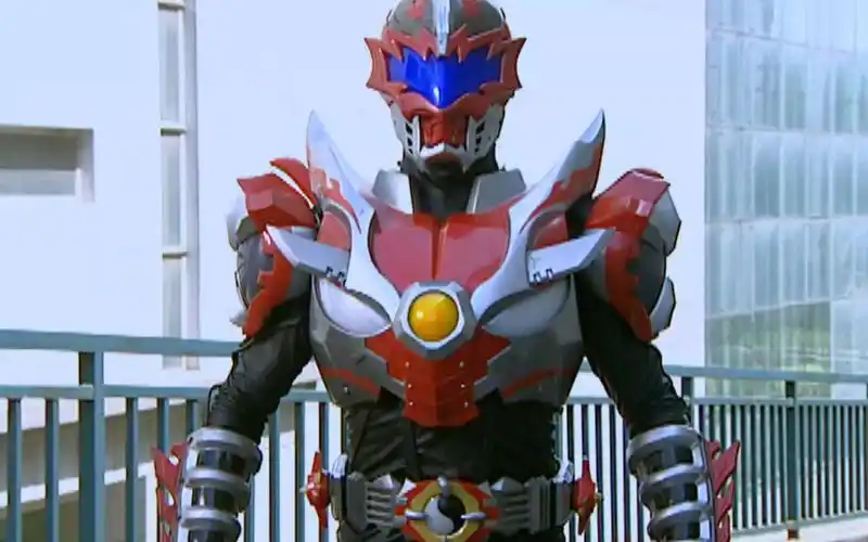 4khdr炎龙侠技能与武器介绍炎龙侠首次变身登场