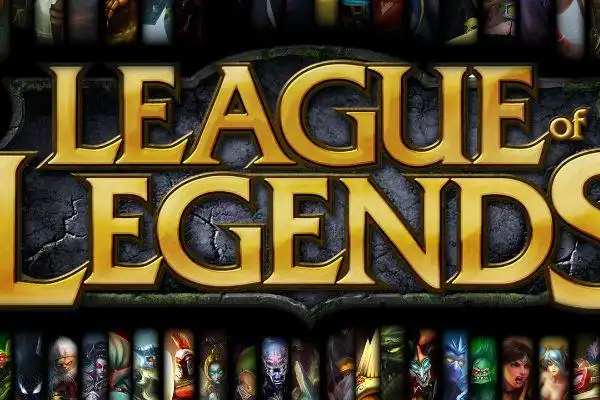 英雄联盟里拿了一血英文是firstblood那超神时说英文是什么