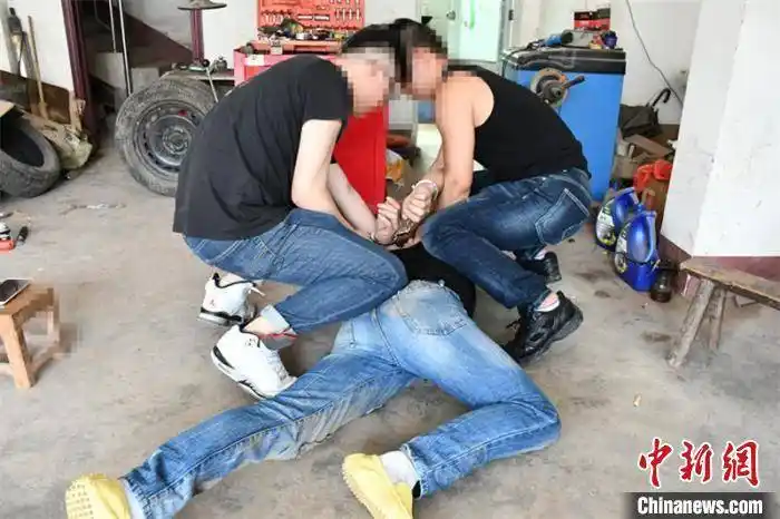 四川内江破获一起特大贩毒案 抓获违法犯罪嫌疑人13人