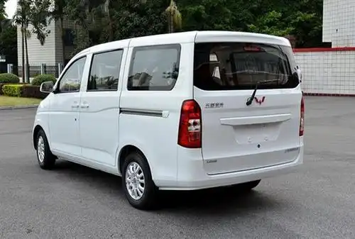 面包车载客拉货不怕查4月起五菱宏光v可以合法上路营运