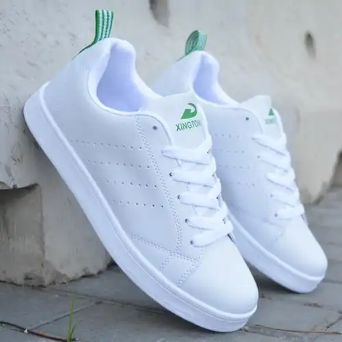 春款男士帆布鞋男生板鞋低帮透气眼青年运动鞋潮鞋白色男鞋子白鞋