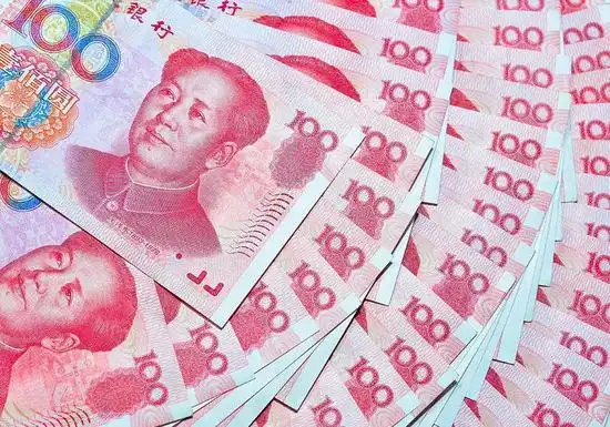 人民币跨境使用:10个月约10万亿 意味着什么