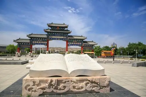 集黄河文化体验,古渠古镇观光,特色休闲接待等为主导功能,成为宁夏沿