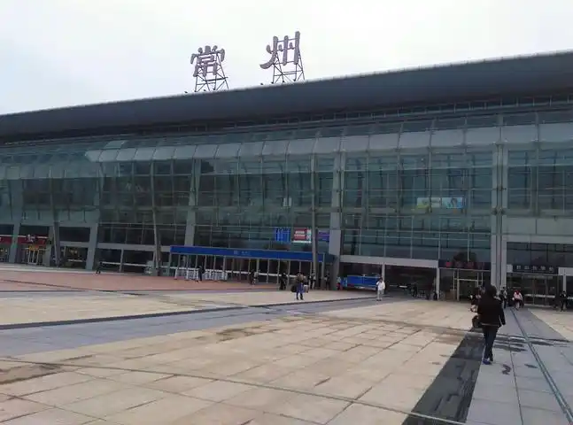 当然相对而言还是南广场的公交班次较多我是乘坐高铁到的常州火车站