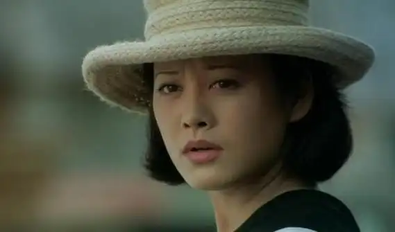 1996年由潘文杰执导的电影版《新上海滩》,主演有刘德华,张国荣,宁静