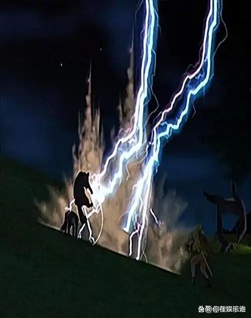 "看看,这就是不尊重神灵的下场,天神生气就收走了他,这都是报应呀!