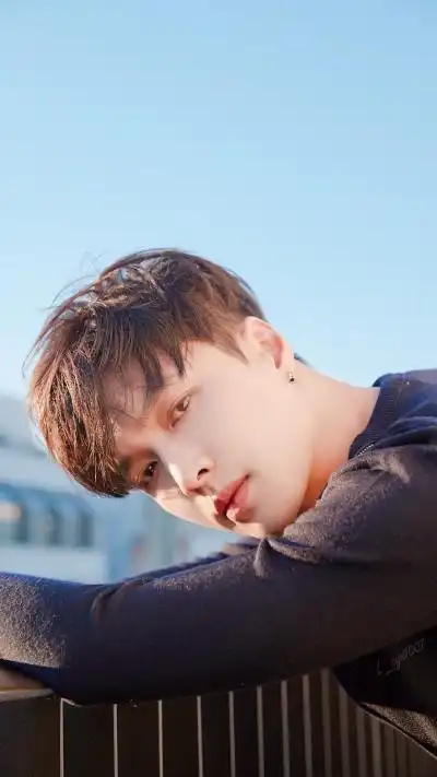 张艺兴壁纸 namanana